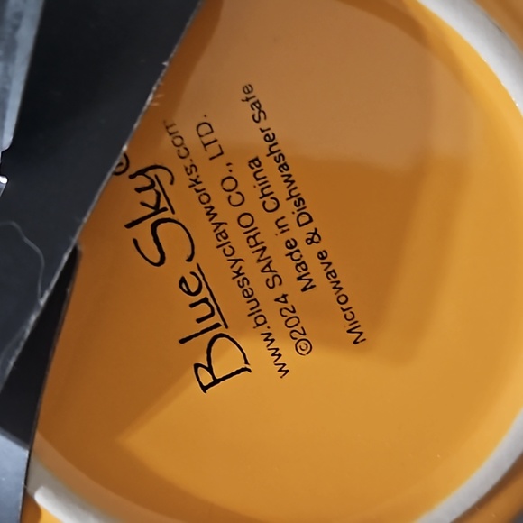 Hello Kitty Halloween mug set - Picture 6 of 6